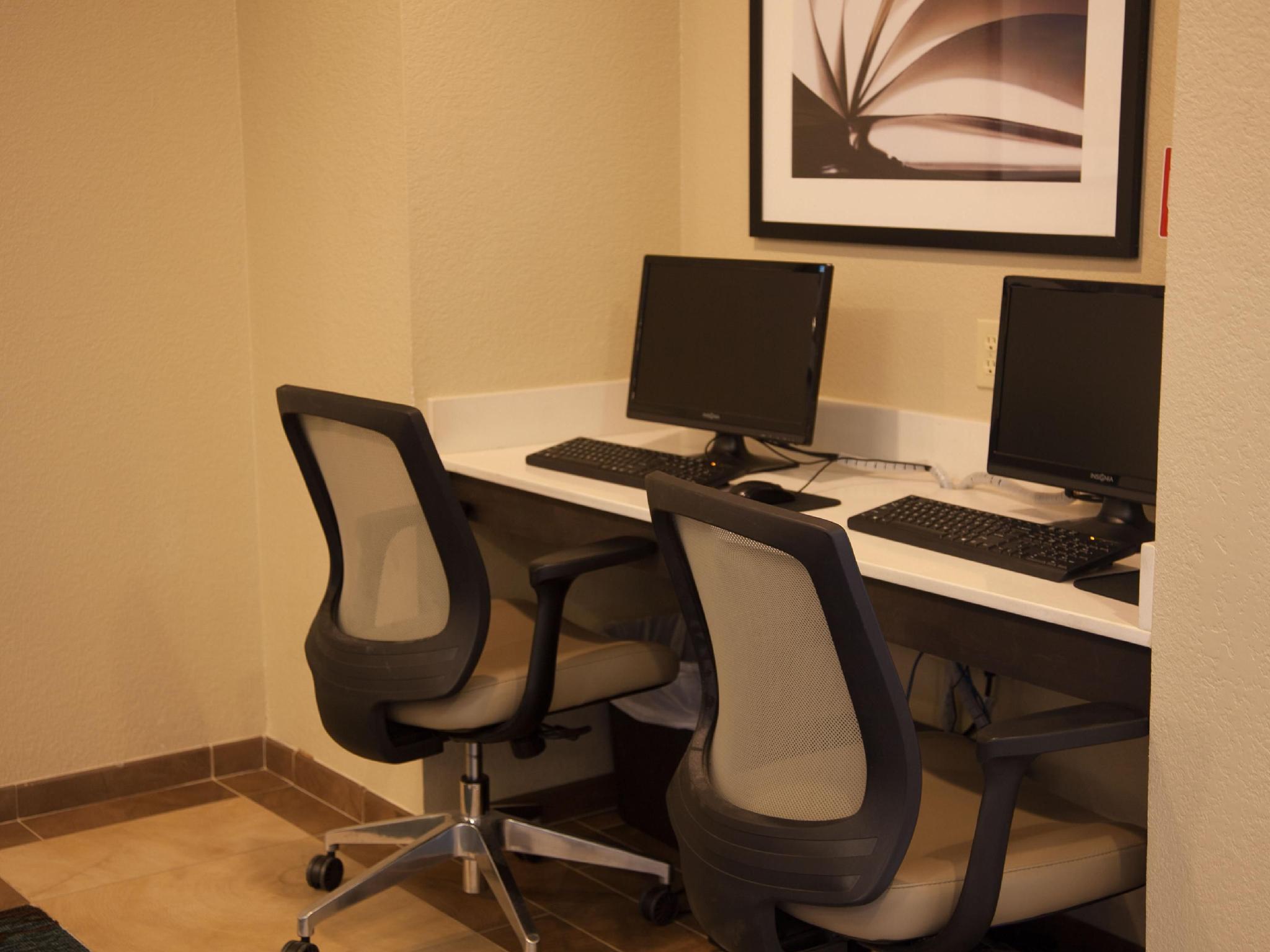 Candlewood Suites Alexandria By Ihg Экстерьер фото