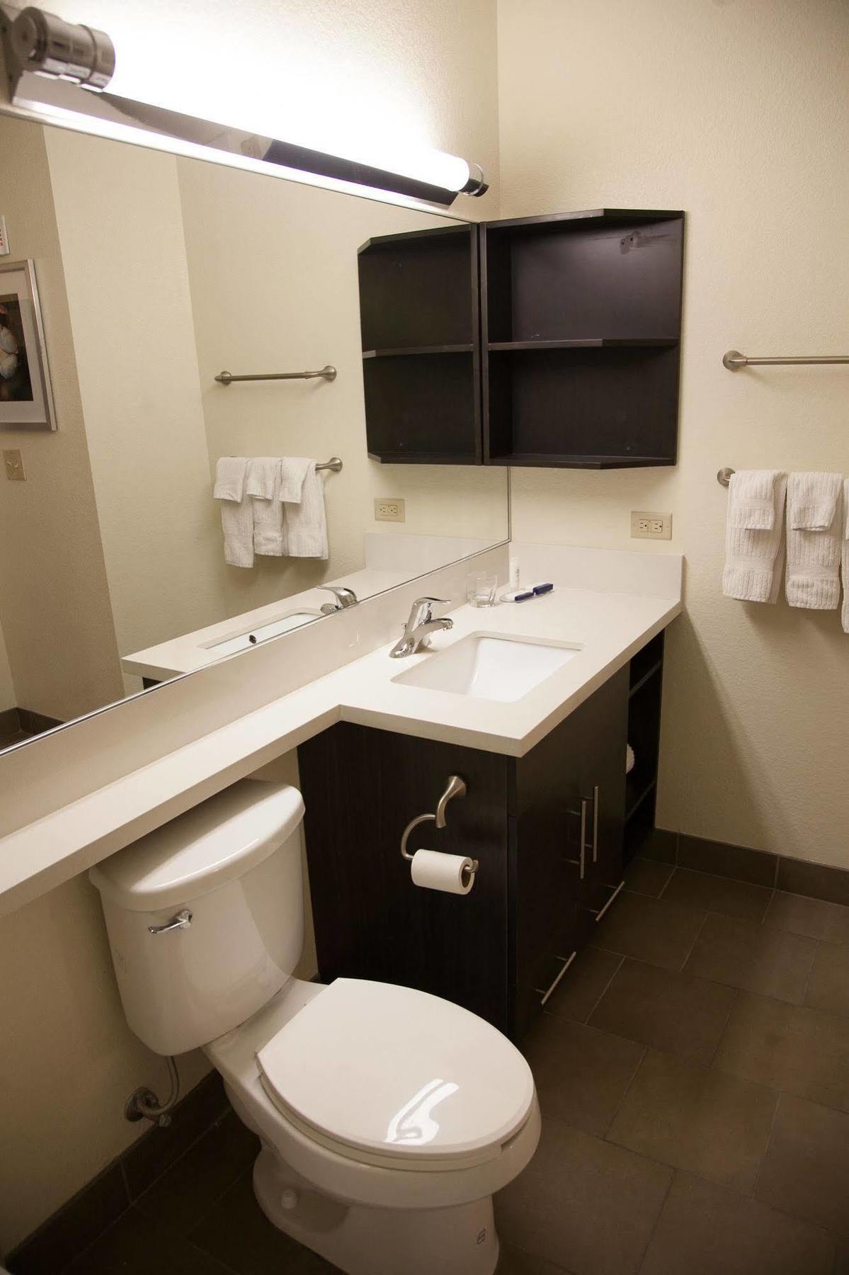 Candlewood Suites Alexandria By Ihg Экстерьер фото